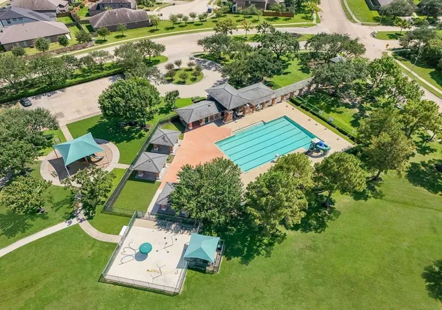 Photo 2 of Single family home for sale at 3806 Rosita Mint Ct, Houston, TX 77084 | MLS# 28321361 | Listing updated on 2026-09-18