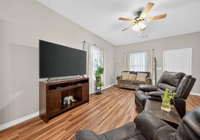 Photo 2 of Single family home for sale at 12914 Bamboo Forest Trl, Houston, TX 77044 | MLS# 52316109 | Listing updated on 2026-09-09
