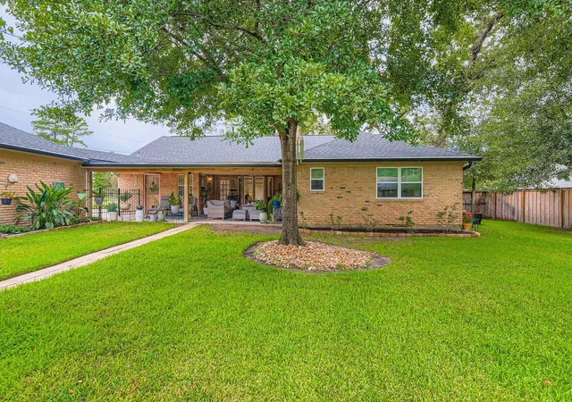 3rd image of 610 Andover St, Spring, TX 77373 | MLS# 35198230