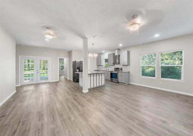 4th image of 182 Yaupon Crk, Onalaska, TX 77360 | MLS# 21389234