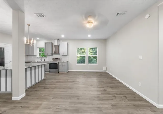 5th image of 182 Yaupon Crk, Onalaska, TX 77360 | MLS# 21389234