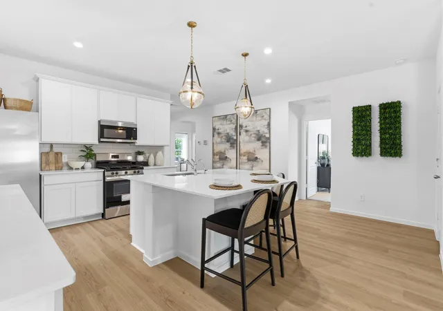 4th image of 3717 Stars Way, League City, TX 77573 | MLS# 24464629