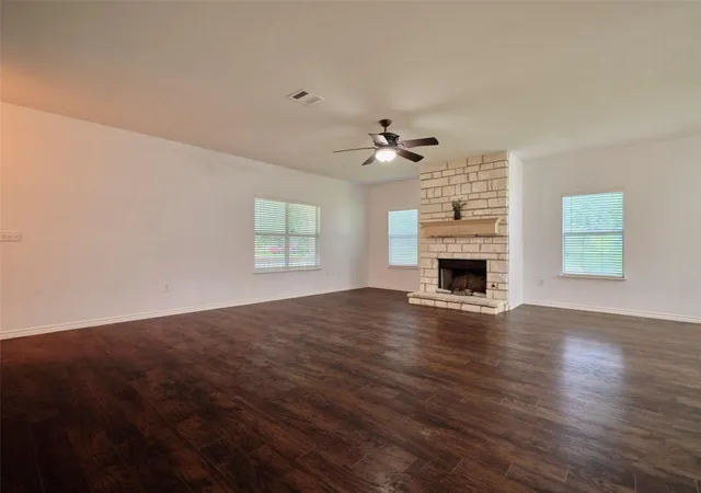 4th image of 2605 N Abell St, Wharton, TX 77488 | MLS# 53092047