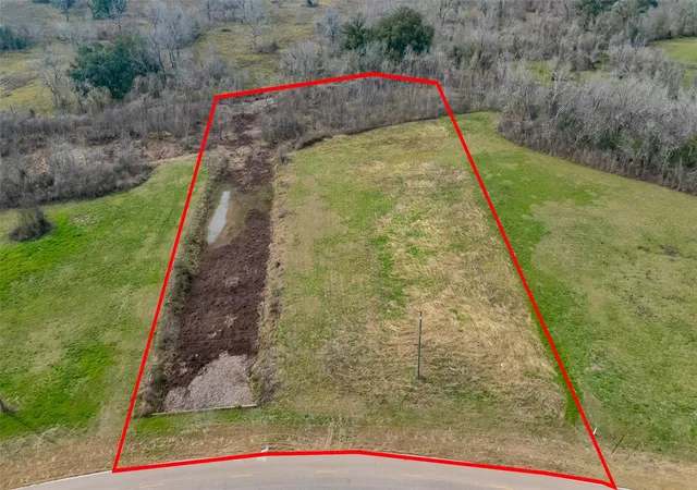 Photo 2 of Land for sale at 22802 Pittman Dr, Angleton, TX 77515 | MLS# 21933186 | Listing updated on 2026-05-14