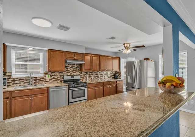 Photo 4 of Single family home for sale at 6514 Vialinda Dr, Houston, TX 77083 | MLS# 37199934 | Listing updated on 2026-08-05