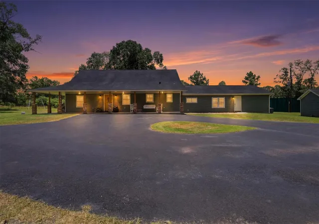 Photo 1 of Single family home for sale at 10695 White Rock Rd, Conroe, TX 77306 | MLS# 83672692 | Listing updated on 2026-09-05