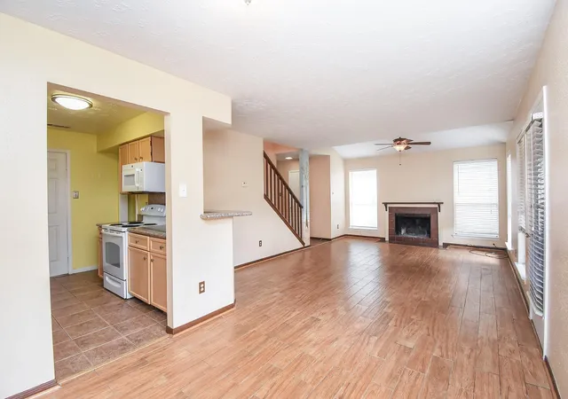 image of 7822 Greenedge Dr, Houston, TX 77040 | MLS# 54134729