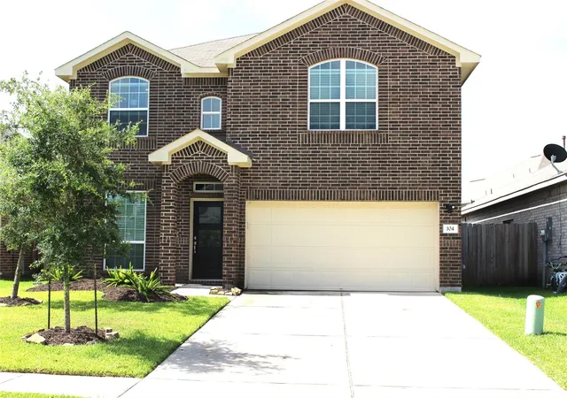 Photo 1 of Single family home for sale at 104 Kelly St, Angleton, TX 77515 | MLS# 95704680 | Listing updated on 2026-08-18
