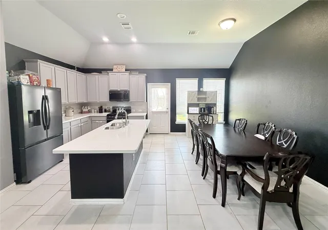 Photo 3 of Single family home for sale at 104 Kelly St, Angleton, TX 77515 | MLS# 95704680 | Listing updated on 2026-08-18