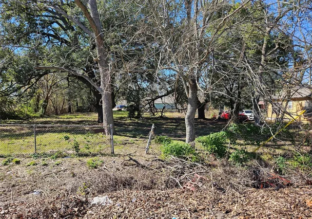 Photo 3 of Land for sale at 5120 Shreveport Blvd, Houston, TX 77028 | MLS# 10630834 | Listing updated on 2026-02-28