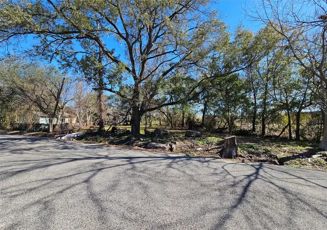 Photo 4 of Land for sale at 5120 Shreveport Blvd, Houston, TX 77028 | MLS# 10630834 | Listing updated on 2026-02-28