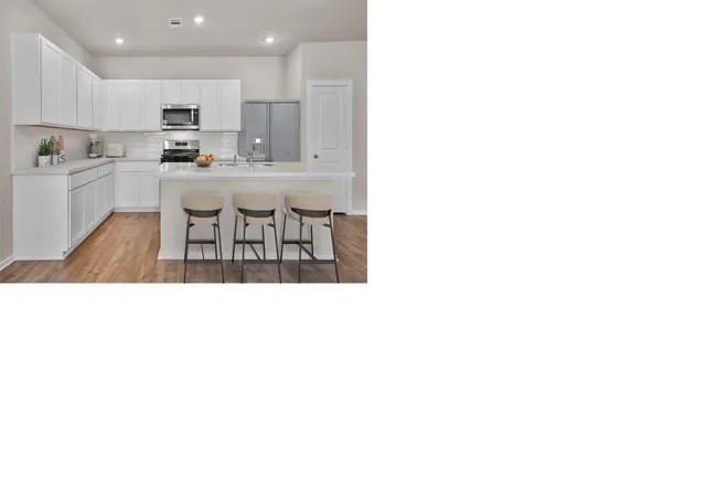 Photo 2 of Single family home for sale at 13315 Timber Holw Dr, Rosharon, TX 77583 | MLS# 91586726 | Listing updated on 2026-09-05