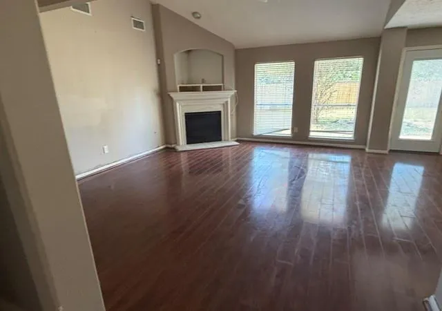 5th image of 1702 Whispering Forest Dr, Kingwood, TX 77339 | MLS# 45613782