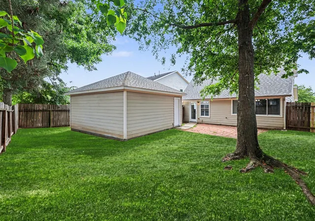 16th image of 817 Dragonfly Dr, Conroe, TX 77301 | MLS# 15337945