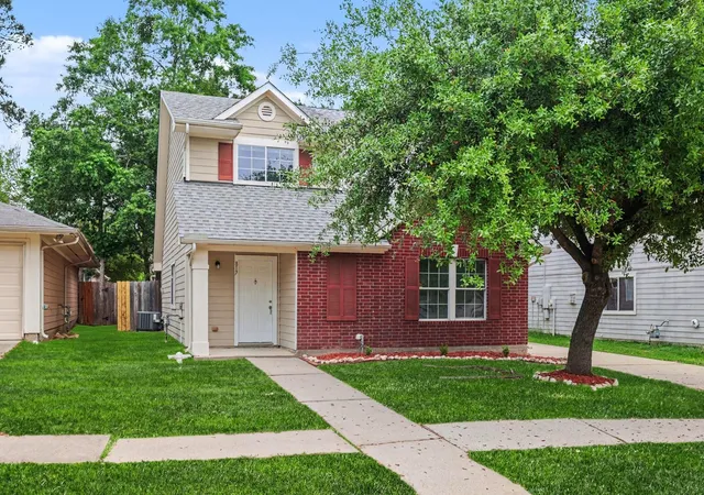 1st image of 817 Dragonfly Dr, Conroe, TX 77301 | MLS# 15337945