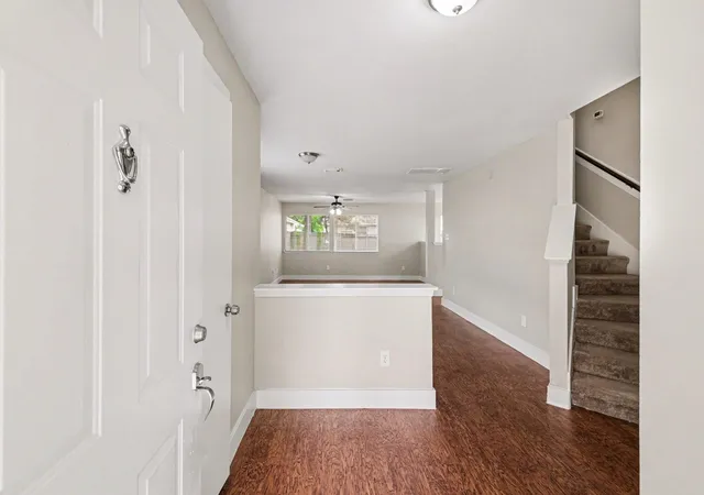 3rd image of 817 Dragonfly Dr, Conroe, TX 77301 | MLS# 15337945