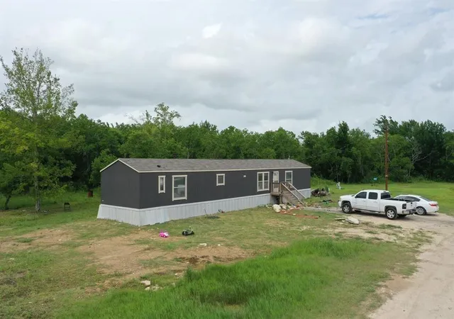6th image of 243 Private Road 489, Dayton, TX 77535 | MLS# 73794714