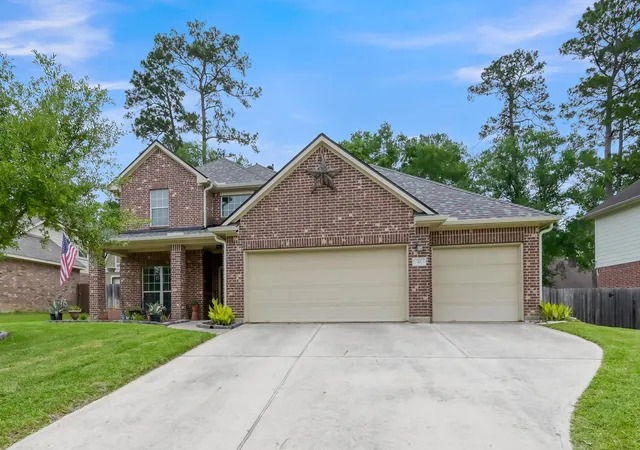 Homes for sale in Conroe, TX | 40 Westchester Dr, Conroe, TX 77304 | MLS# 68511555