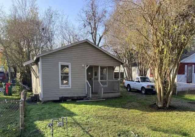 1st image of 4418 Davenport St, Houston, TX 77051 | MLS# 45435730