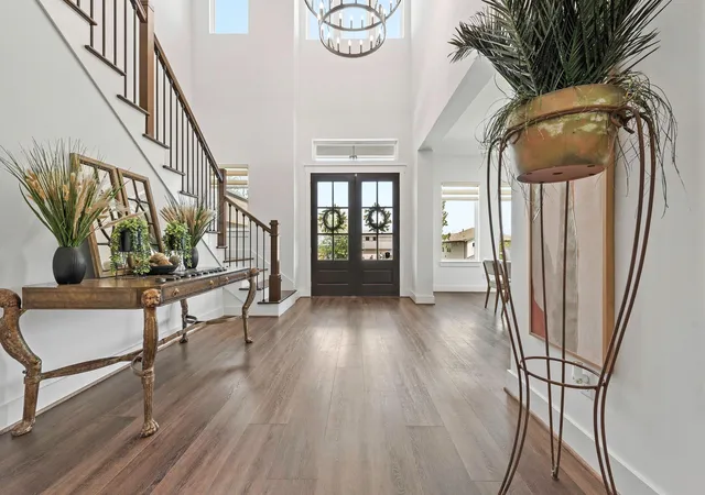 Photo 3 of Single family home for sale at 135 Bentwater Bay Dr, Montgomery, TX 77356 | MLS# 92797847 | Listing updated on 2026-08-06