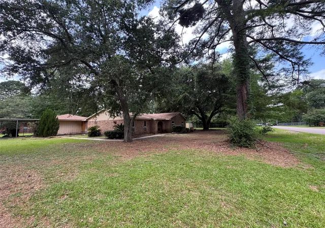 2nd image of 30819 Meadow Wood Dr, Magnolia, TX 77354 | MLS# 70968447