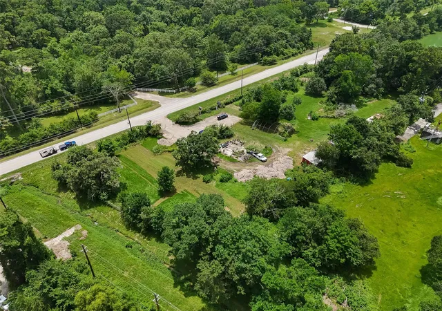 Photo 3 of Land for sale at 701 Hamblen Rd, Kingwood, TX 77339 | MLS# 63915839 | Listing updated on 2026-09-09