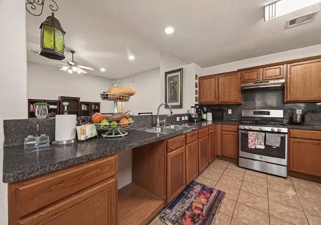 Photo 4 of Single family home for sale at 11916 Palmsprings Dr, Houston, TX 77034 | MLS# 46514490 | Listing updated on 2026-09-13