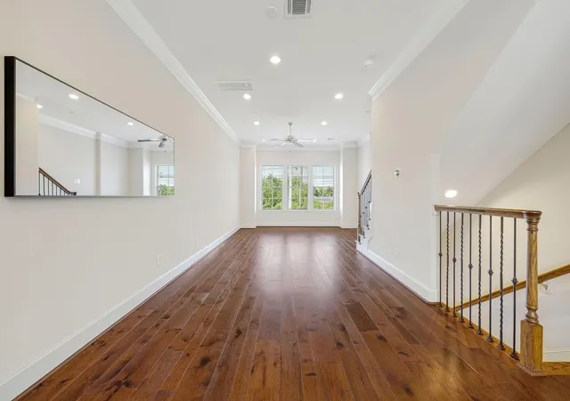 Photo 3 of Townhouse for sale at 612 Delano St, Houston, TX 77003 | MLS# 82479497 | Listing updated on 2026-09-05