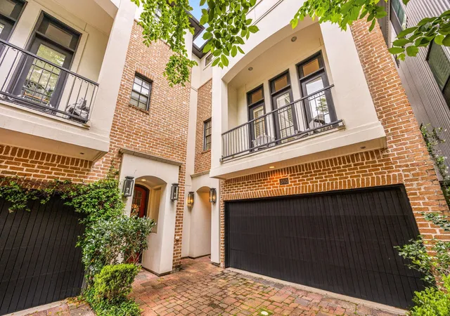 1st image of 310 W Bell St, Houston, TX 77019 | MLS# 47256590