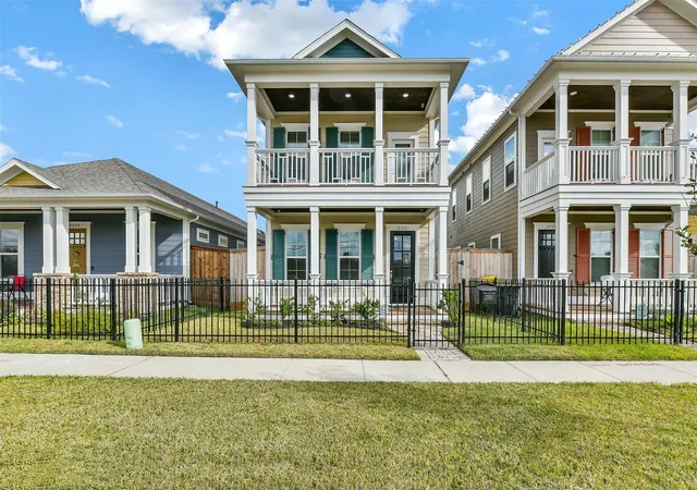 1st image of 2511 S Houston Ave, Pearland, TX 77581 | MLS# 23325407