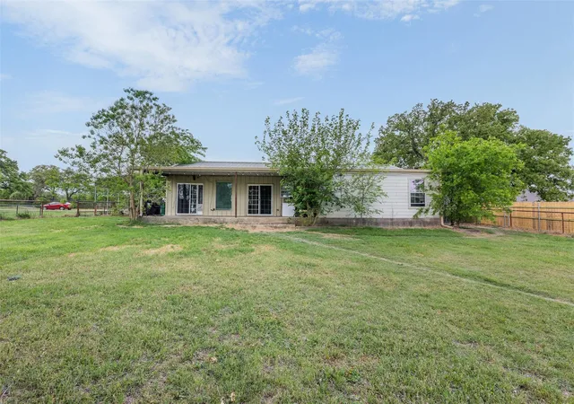 5th image of 203 Saffle Rd, Robinson, TX 76706 | MLS# 48484330