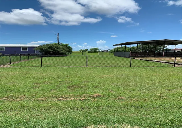 2nd image of 193 Red Snapper Dr, Palacios, TX 77465 | MLS# 2396739