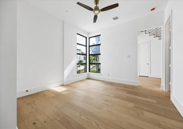 Photo 1 of Single family home for sale at 4537 Larch Ln, Bellaire, TX 77401 | MLS# 76383186 | Listing updated on 2026-09-13