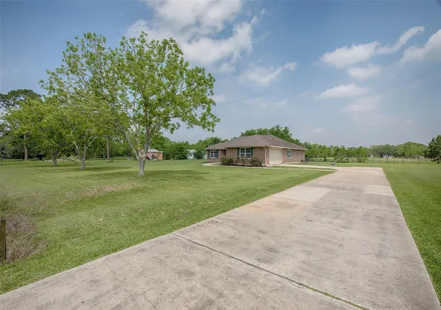 4th image of 6105 Del Bello Blvd, Manvel, TX 77578 | MLS# 50870403