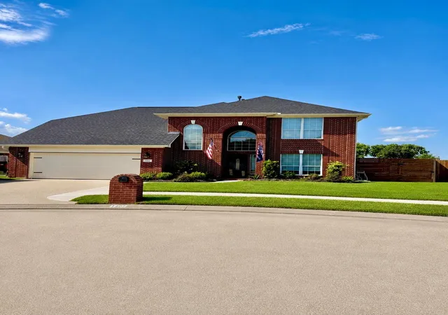 Photo 1 of Single family home for sale at 105 Kevin Ct, La Porte, TX 77571 | MLS# 63431630 | Listing updated on 2026-09-20