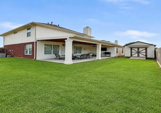 Photo 3 of Single family home for sale at 105 Kevin Ct, La Porte, TX 77571 | MLS# 63431630 | Listing updated on 2026-09-20