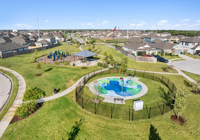 19th image of 1054 Garnet Star Dr, La Marque, TX 77568 | MLS# 79440065