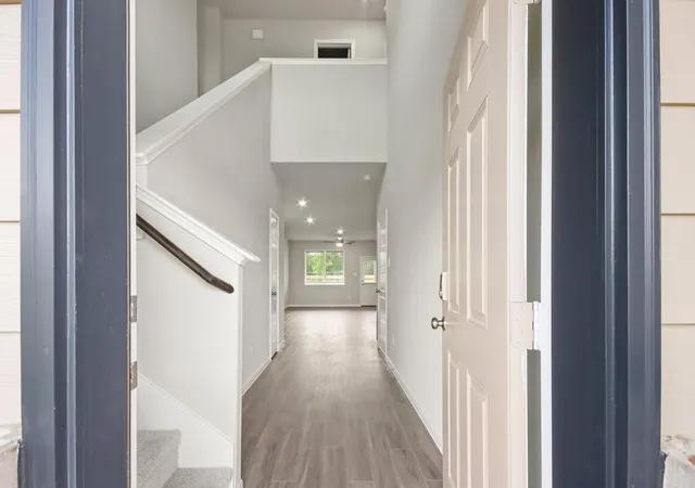 Photo 2 of Single family home for sale at 3850 Avalon Ln, Conroe, TX 77301 | MLS# 92009138 | Listing updated on 2026-09-06