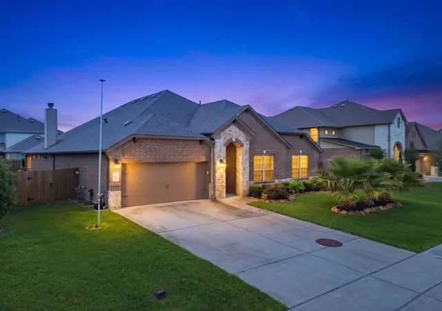 Photo 1 of Single family home for sale at 717 Wormwood Dr, League City, TX 77573 | MLS# 65162628 | Listing updated on 2026-06-13