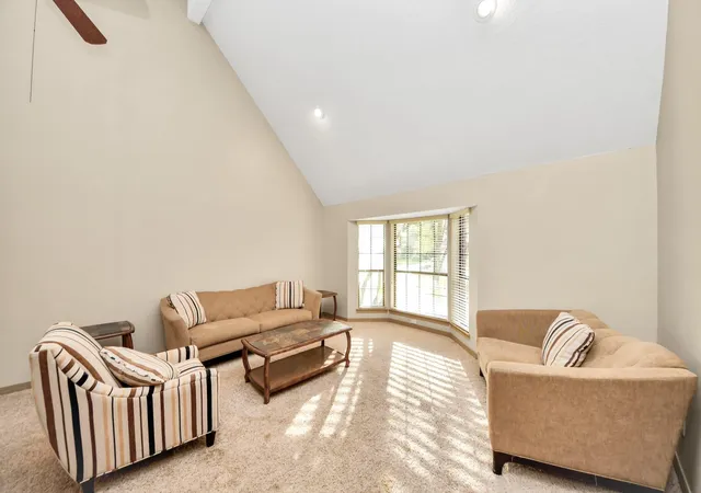 Photo 4 of Single family home for sale at 1715 Pitts Rd, Richmond, TX 77406 | MLS# 41493271 | Listing updated on 2026-09-26