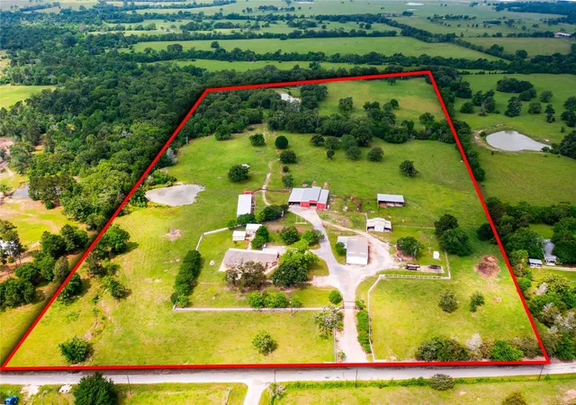 Homes for sale in Bedias, TX | 128 Duke Rd, Bedias, TX 77831 | MLS# 50017829