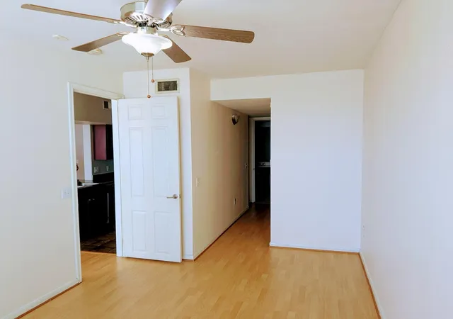 4th image of 7575 Kirby Dr #2416, Houston, TX 77030 | MLS# 36714721