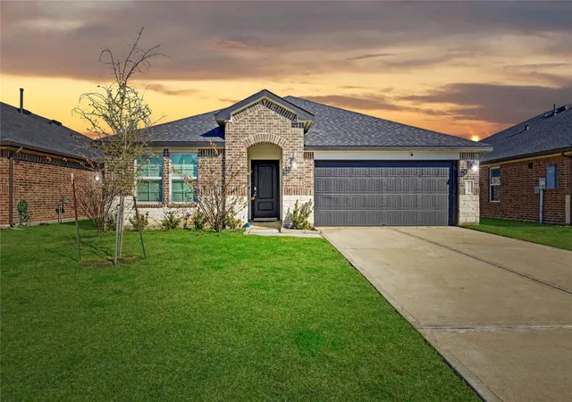 Photo 3 of Single family home for sale at 9714 Wall St, Texas City, TX 77591 | MLS# 14475808 | Listing updated on 2026-06-13