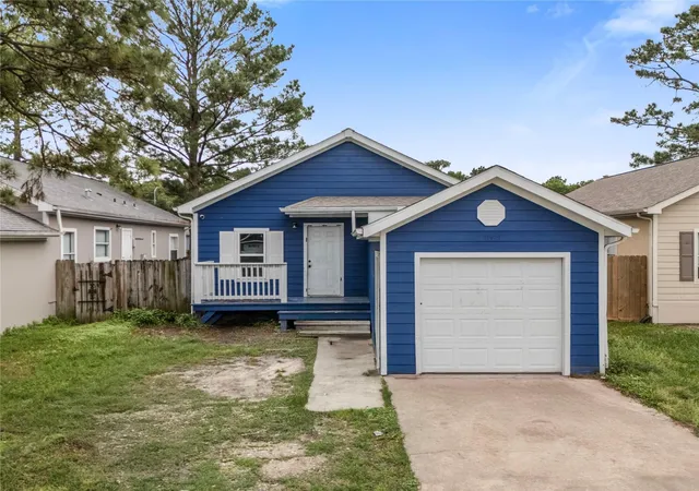 Photo 1 of Single family home for sale at 11938 Greenglen Dr, Houston, TX 77044 | MLS# 3908816 | Listing updated on 2026-07-25