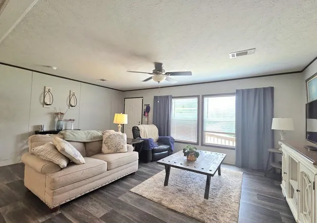 Photo 2 of Single family home for sale at 7715 Walnut Tree Ln, Plantersville, TX 77363 | MLS# 48347021 | Listing updated on 2026-06-30