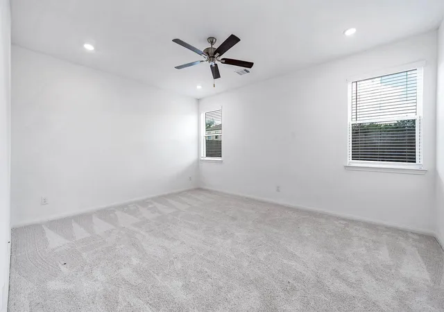 Photo 4 of Single family home for sale at 14975 Eagle Feather Dr, Houston, TX 77090 | MLS# 77843344 | Listing updated on 2026-09-18