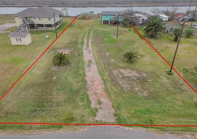 Photo 2 of Single family home for sale at 1725 Cr 441d, Brazoria, TX 77422 | MLS# 873685 | Listing updated on 2026-10-06