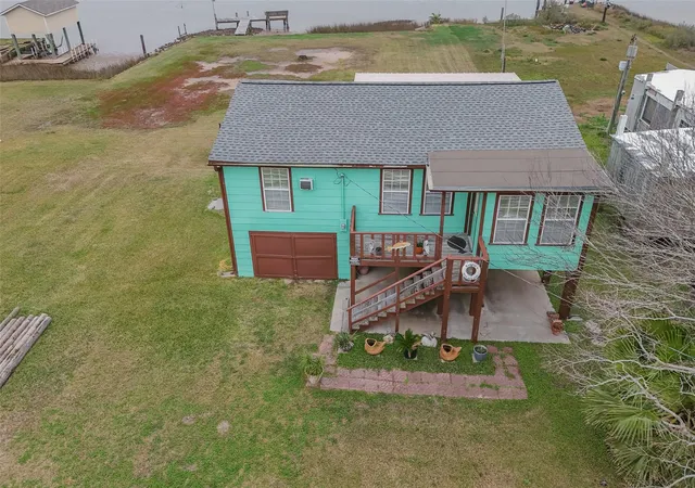 Photo 3 of Single family home for sale at 1725 Cr 441d, Brazoria, TX 77422 | MLS# 873685 | Listing updated on 2026-10-06