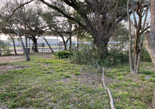 Photo 4 of Land for sale at 3511 Corder St, Houston, TX 77021 | MLS# 58182806 | Listing updated on 2026-03-04