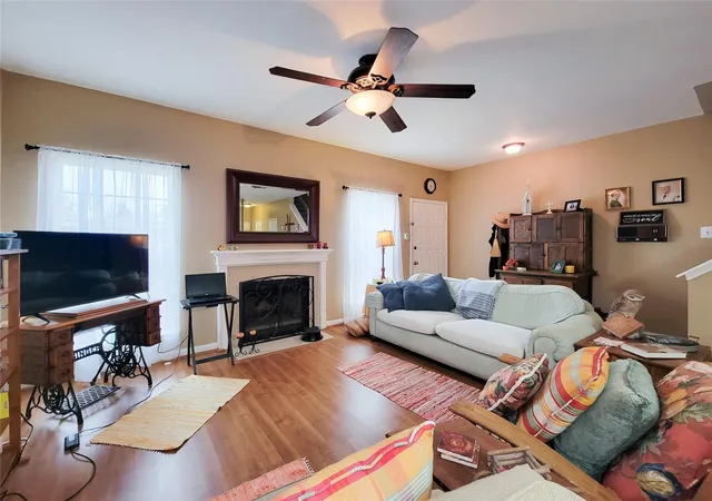 Photo 3 of Condo for sale at 3032 Holly Hall St #3032, Houston, TX 77054 | MLS# 59325351 | Listing updated on 2026-08-21